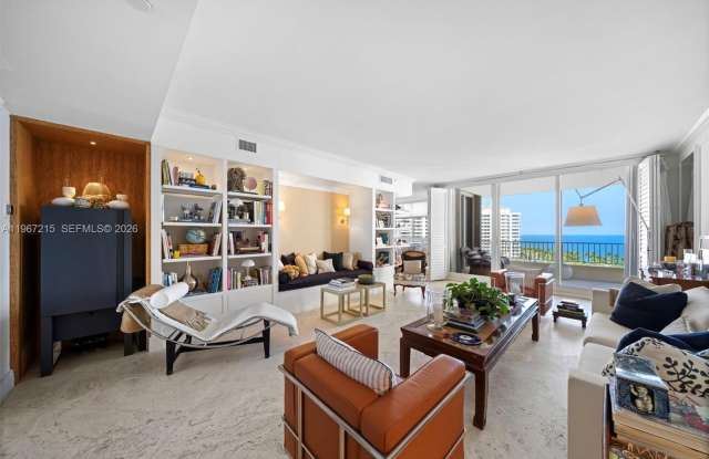 789 Crandon Blvd photos photos