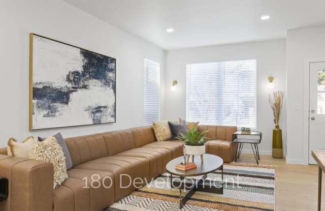 1649 NW 12th Street photos photos