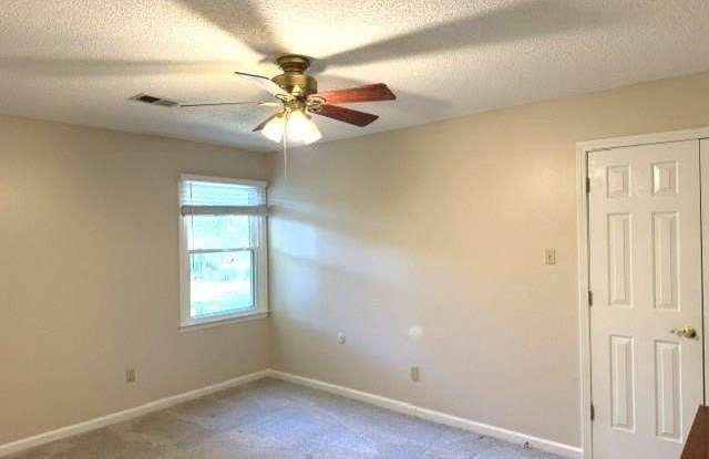 959 MISTY GLEN Dr Gallery 4
