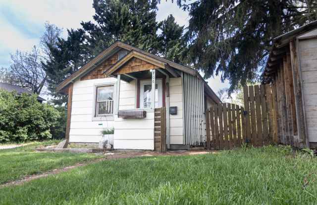 Private 1-Bed Cottage Near Downtown Bozeman with Fenced Yard and Off-Street Parking photos photos