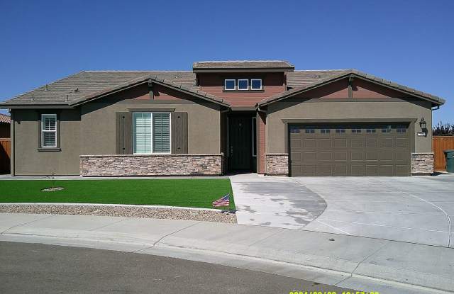 700 Jasmine Court (For Rent) Dixon, CA 95620 photos photos