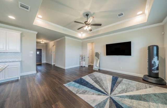 1057 Nighthawk Trail Gallery 4