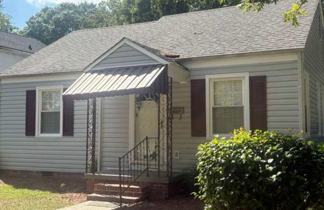2-Bedroom, 1-Bath House Gallery 1