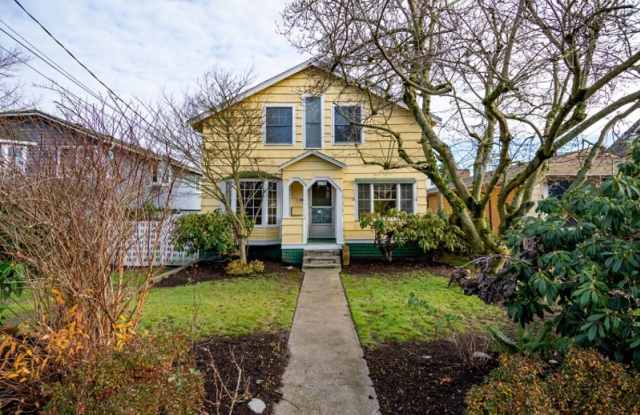 8238 Ashworth Ave N - 8238 Ashworth Avenue North, Seattle, WA 98103