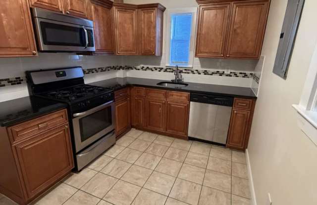 2 Norfolk Ter. - 2 Norfolk Terrace, Cambridge, MA 02139