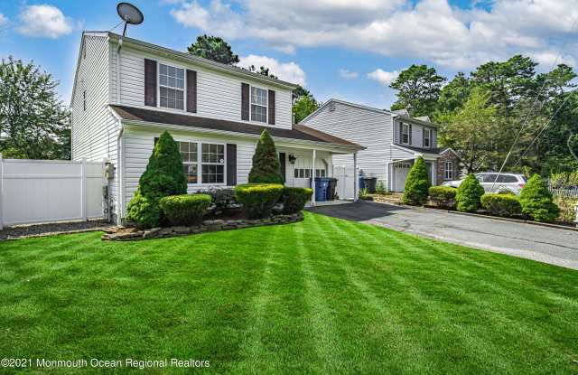 233 Timberline Road Gallery 2