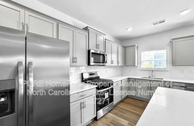 3686 Charles St NW Gallery 3