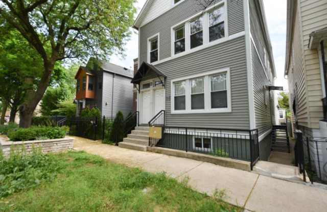 1738 Altgeld photos photos
