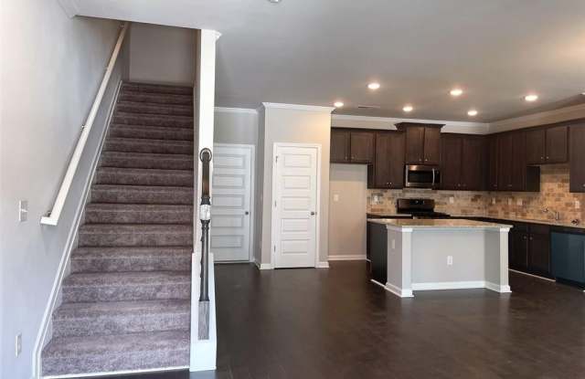 4280 Sunny Oak Place Gallery 2