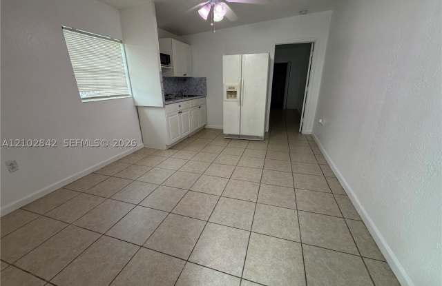 2951 NW 154th Ter Gallery 4