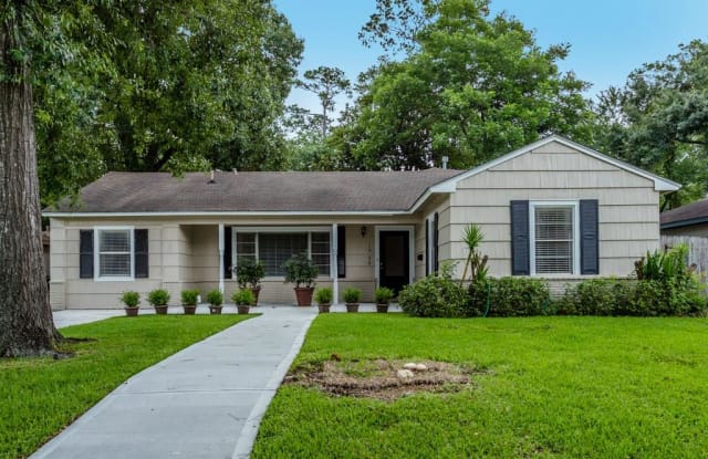 1230 Timbergrove Lane - 1230 Timbergrove Lane, Houston, TX 77008