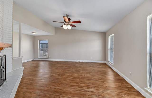 4924 Walker Drive Gallery 4