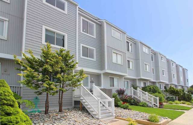 9706 Atlantic Ave - 9706 Atlantic Avenue, Margate City, NJ 08402