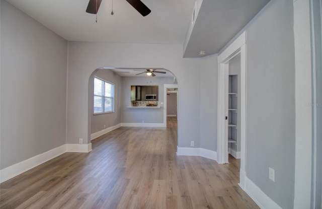 675 16TH Avenue S Gallery 3