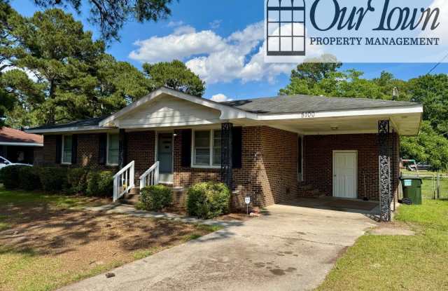 5100 White Oak Loop Gallery 2