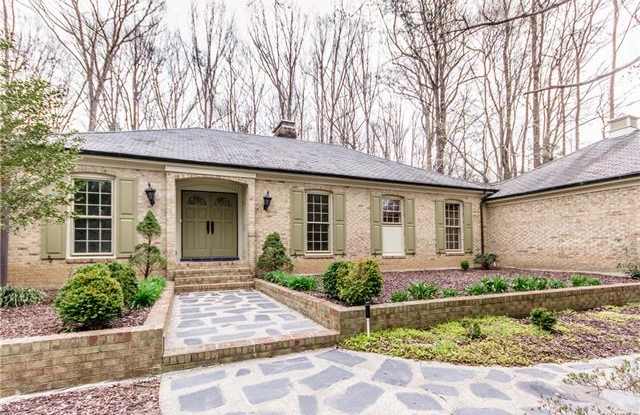 2321 Walhala Drive Gallery 2