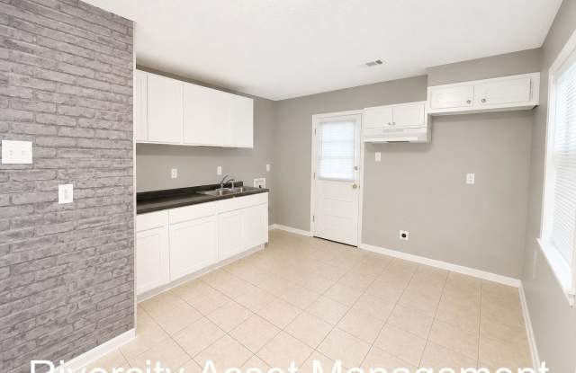 4180 Kerwin Drive Gallery 3