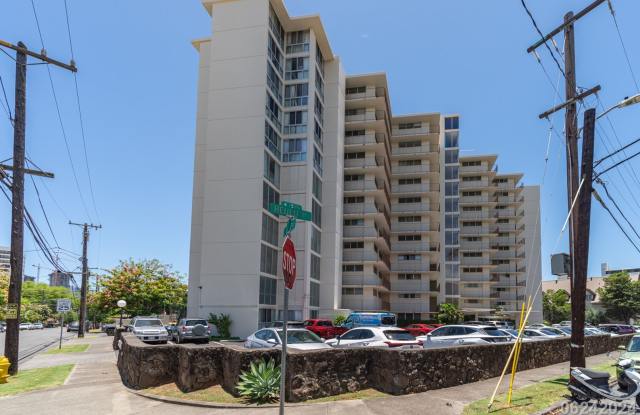 $3000.00 | 2bd/1ba Condominium in The Consulate (Makiki) photos photos