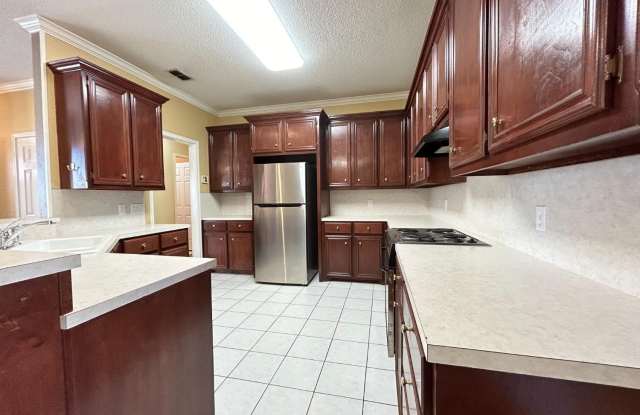 6604 Belmont Avenue Gallery 4