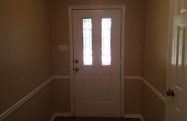 1817 Evergreen Court Gallery 3