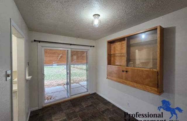 1706 Avenue D Gallery 4