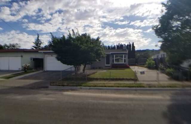 539 Greenbach Street Gallery 2