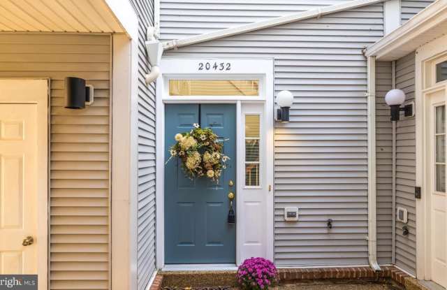 20432 COOL FERN SQUARE - 20432 Cool Fern Square, Ashburn, VA 20147