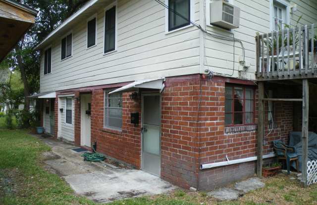4837-2 SUNDERLAND RD Gallery 2