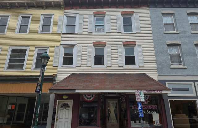58 Main Street photos photos