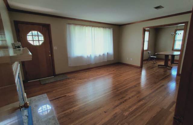 3911 Thackery Drive Gallery 3