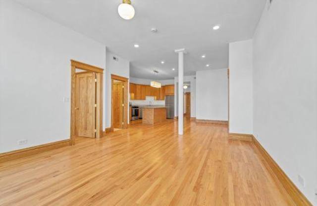 3406 North Sheffield Ave. Gallery 3