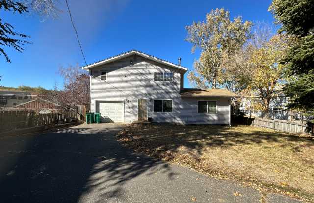 2510 Bly St - Water and Sewer Included. photos photos