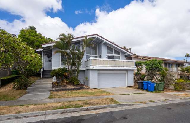 980 Kaahue Street - 980 Kaahue Street, East Honolulu, HI 96825