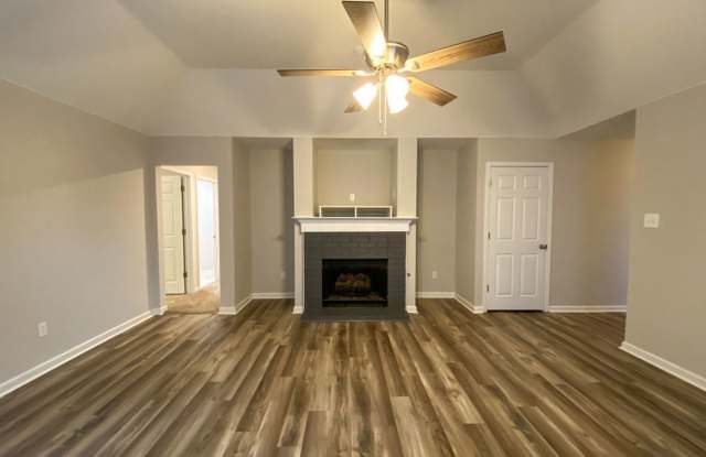 1592 Far Drive Gallery 2