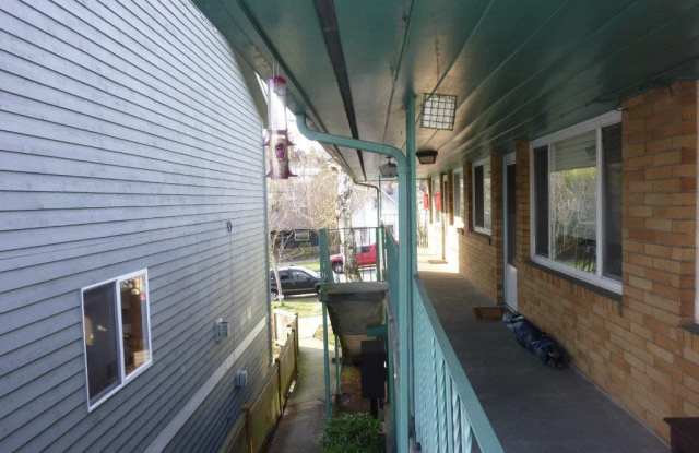 4130 36th Avenue Southwest Gallery 4