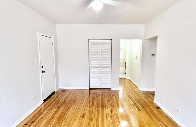 3918 W Augusta Boulevard Gallery 3
