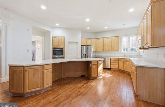 1358 NORTHWYCK Court Gallery 4