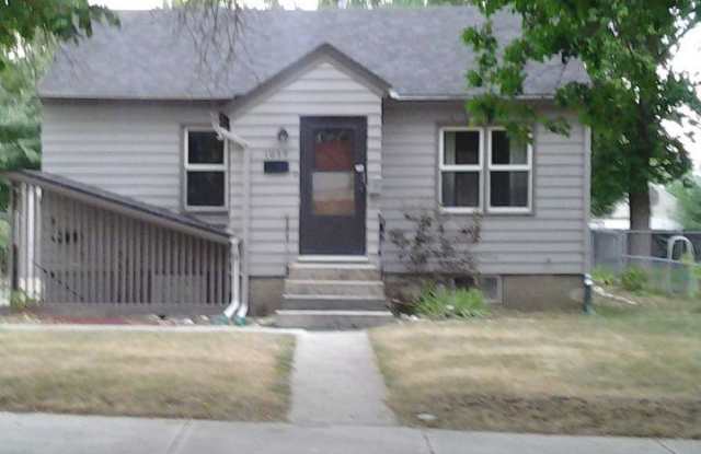 1039 1/2 N 25th Street photos photos