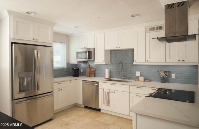 4118 E CALLE REDONDA -- photos photos
