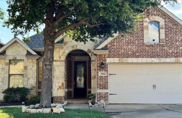 3204 Evening Wind Road - 3204 Evening Wind Road, Denton, TX 76208