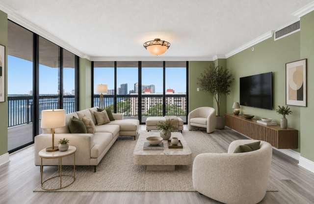 2413 Bayshore Blvd Unit 1004 Gallery 2