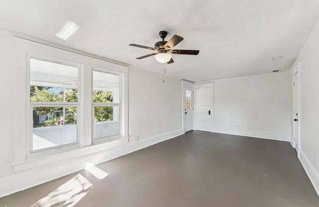 641 North Orange Avenue photos photos