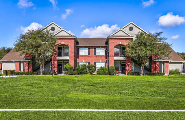 Quail Chase Apartments - Affordable Housing Gallery 2