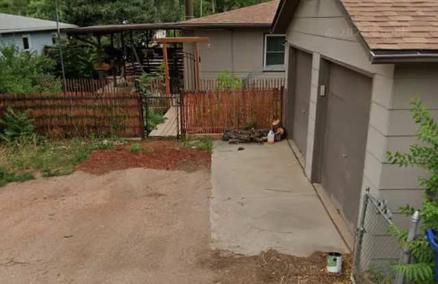 1419 Custer Avenue photos photos