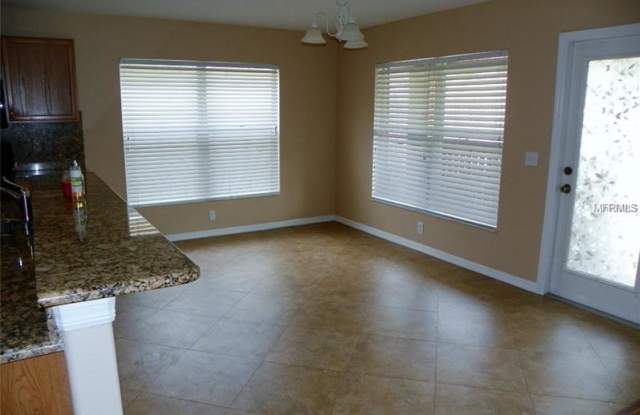 5622 TANAGERLAKE ROAD Gallery 4