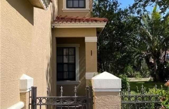 7385 Bristol Cir Gallery 3