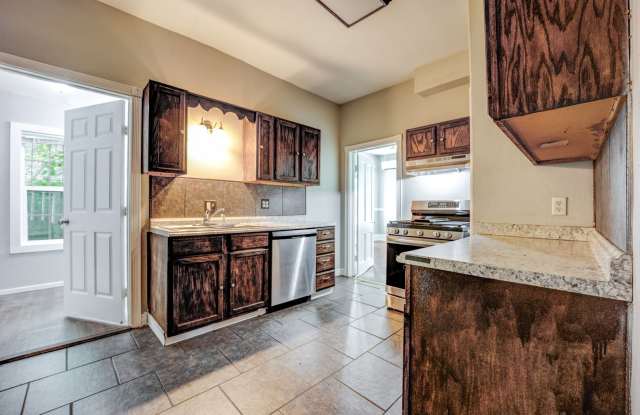 Freshly Updated 3 Bedroom Home photos photos