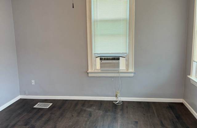 Welcome to 215 Courtland, located in the heart of St Louis, MO Gallery 3