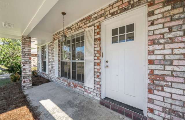 Beautiful home in the City of Central! Gallery 3