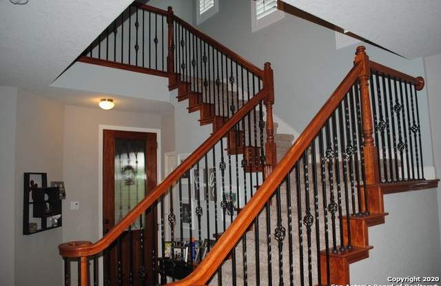 21703 Andrews Gardens Gallery 4